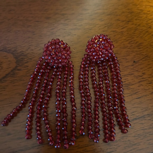 Maroon earrings - Picture 1 of 1